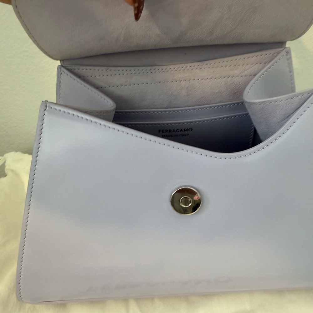 Salvatore Ferragamo Lavender Prisma - Picture 4 of 11